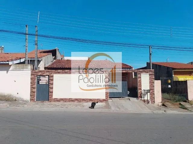 Casa com 300m² 2 quartos e 1 banheiro, à venda, no bairro Jardim das Cerejeiras em Atibaia
