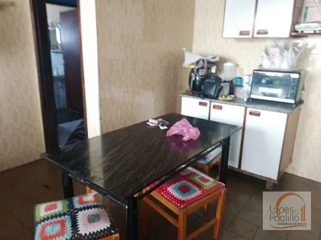 Casa com 300m² 2 quartos e 1 banheiro, à venda, no bairro Jardim das Cerejeiras em Atibaia