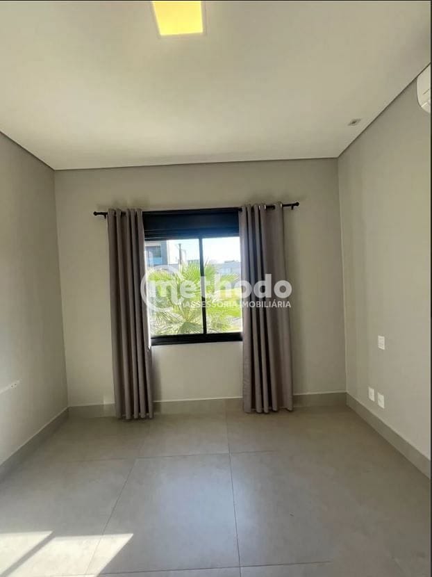 Casa, 3 quartos, 205 m² - Foto 29