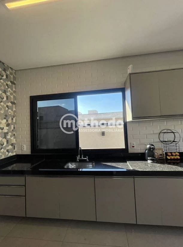 Casa, 3 quartos, 205 m² - Foto 11