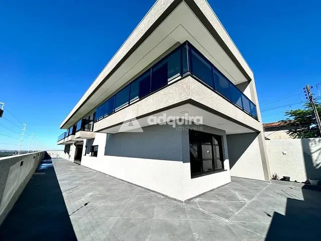 Casa 4 quartos e 6 banheiros, à venda, no bairro Oficinas em Ponta Grossa