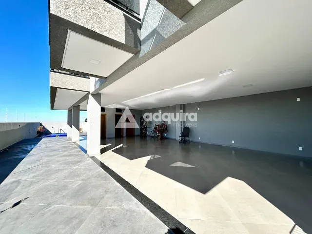 Casa 4 quartos e 6 banheiros, à venda, no bairro Oficinas em Ponta Grossa