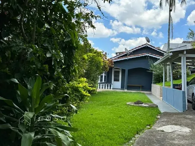 Casa com 900m² 3 quartos e 3 banheiros, à venda, no bairro Parque Nova Esperança em São José dos Campos