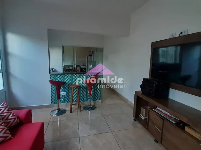 Casa com 150m² 2 quartos e 2 banheiros, à venda, no bairro Parque Industrial em São José dos Campos