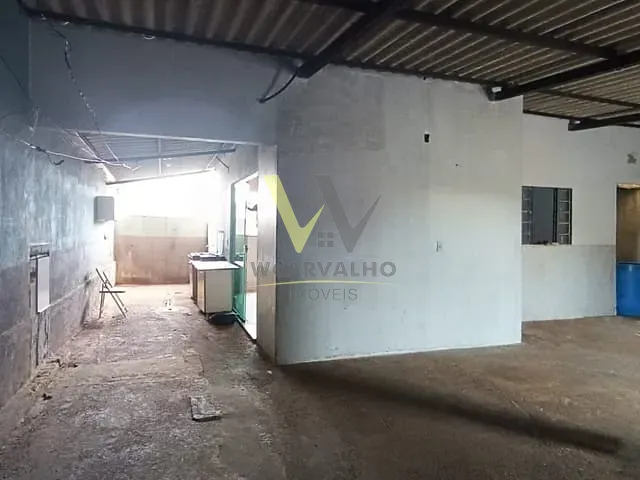 Casa com 200m² 2 quartos e 1 banheiro, à venda, no bairro Leblon em Anápolis