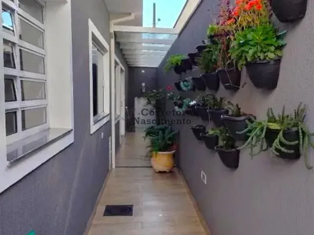 Casa com 250m² 4 quartos e 2 banheiros, à venda, no bairro Loteamento Villa Branca em Jacareí