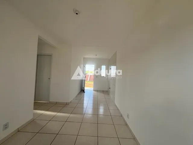 Casa 2 quartos e 1 banheiro, para alugar, no bairro Neves em Ponta Grossa