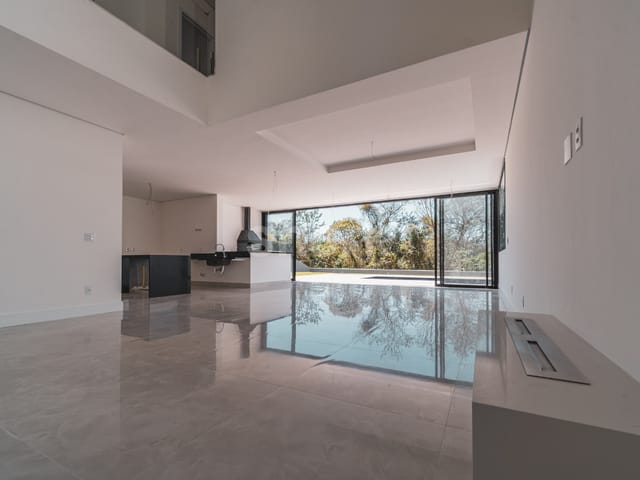 Casa com 569m² 4 quartos e 6 banheiros, à venda, no bairro Tamboré em Santana de Parnaíba