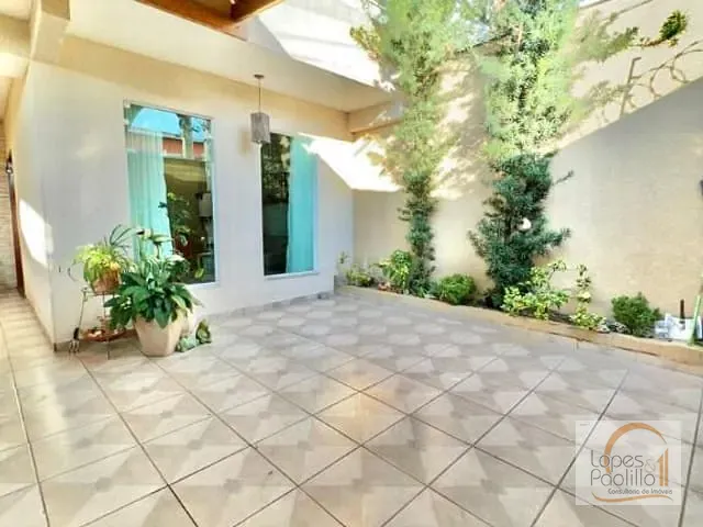 Casa com 175m² 4 quartos e 3 banheiros, à venda, no bairro Nova Cerejeira em Atibaia