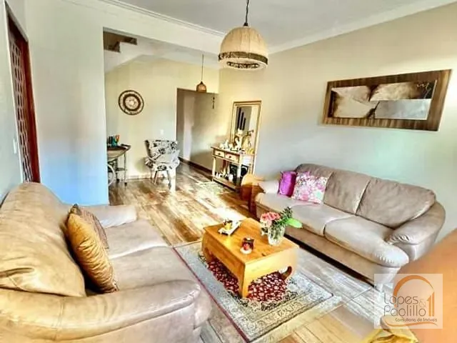 Casa com 175m² 4 quartos e 3 banheiros, à venda, no bairro Nova Cerejeira em Atibaia
