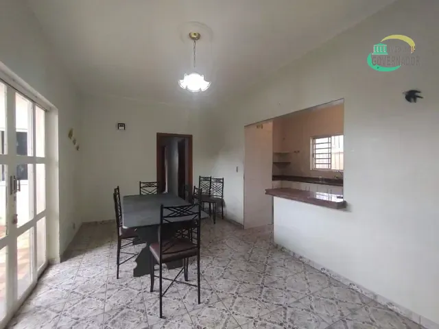 Casa com 300m² 4 quartos e 3 banheiros, à venda, no bairro Jardim Santana em Campinas