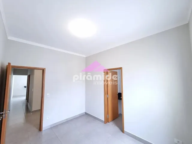 Casa com 10m² 2 quartos e 1 banheiro, à venda, no bairro Loteamento Portal Santa Inês em São José Dos Campos