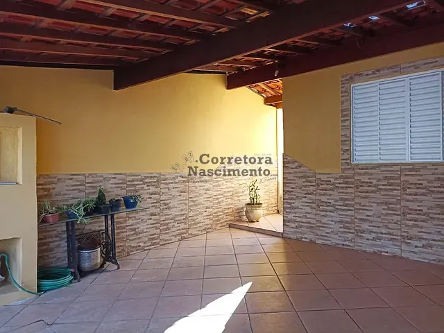 Casa com 150m² 2 quartos e 1 banheiro, à venda, no bairro Jardim da Granja em São José dos Campos