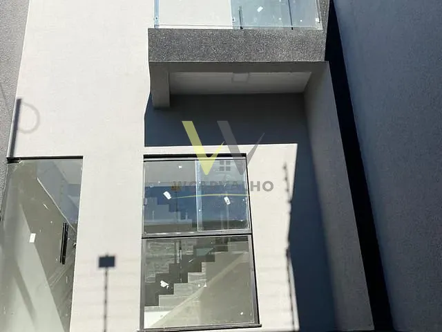 Sobrado com 107m² 3 quartos e 2 banheiros, à venda, no bairro São Jeronimo em Anápolis