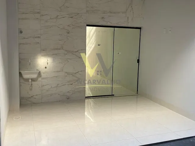 Sobrado com 107m² 3 quartos e 2 banheiros, à venda, no bairro São Jeronimo em Anápolis