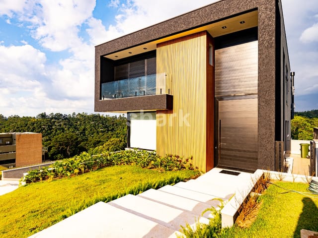 Casa com 490m² 4 quartos e 5 banheiros, à venda, no bairro Alphaville em Santana de Parnaíba