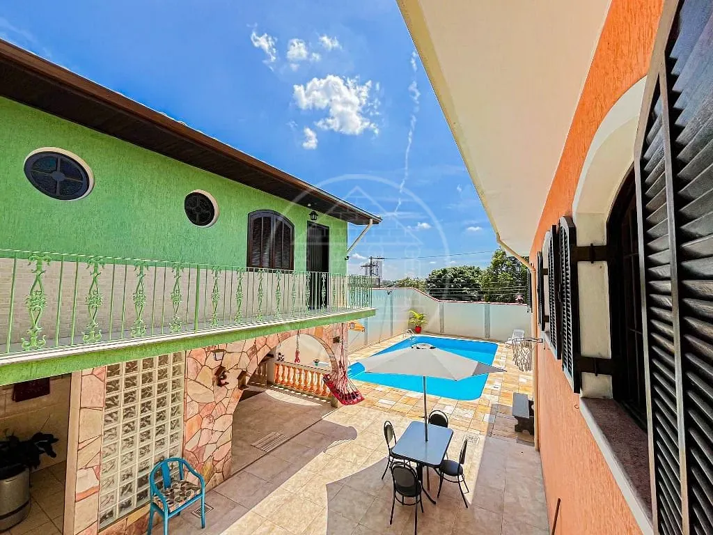 Casa, 3 quartos, 350 m² - Foto 1