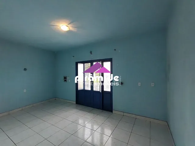 Casa com 140m² 3 quartos e 1 banheiro, à venda, no bairro Jardim Nova Michigan em São José dos Campos