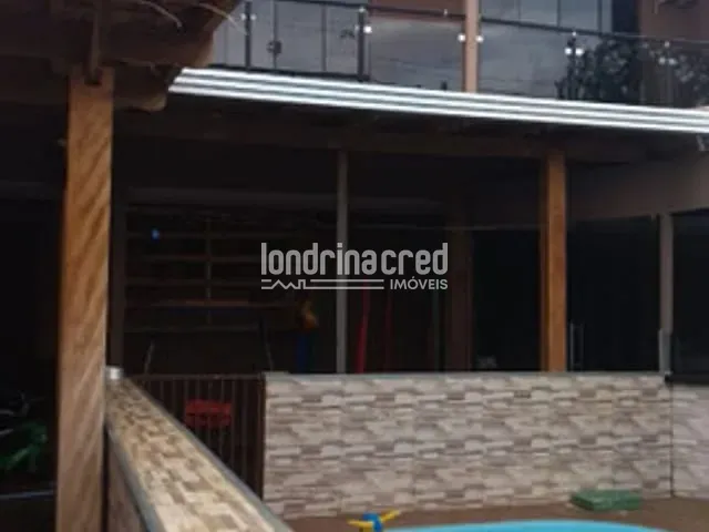 Casa com 200m², à venda, no bairro Jardim Itapoá em Londrina
