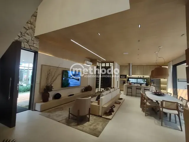 Casa com 280m² 3 quartos e 5 banheiros, à venda, no bairro Bairro das Palmeiras em Campinas