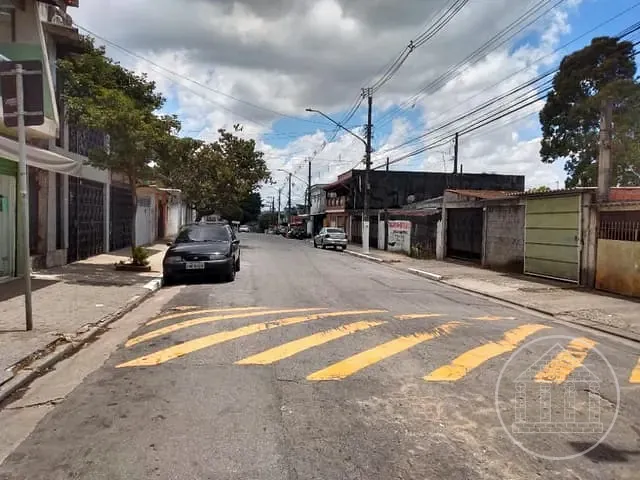 Casa com 250m² 1 quarto e 1 banheiro, à venda, no bairro Jardim Iporanga em São Paulo