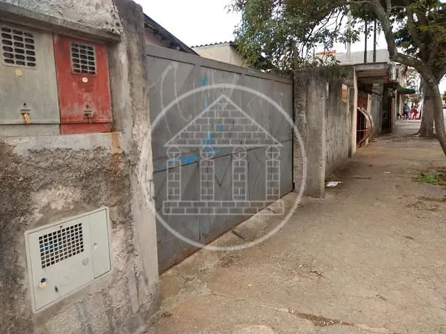 Casa com 250m² 1 quarto e 1 banheiro, à venda, no bairro Jardim Iporanga em São Paulo