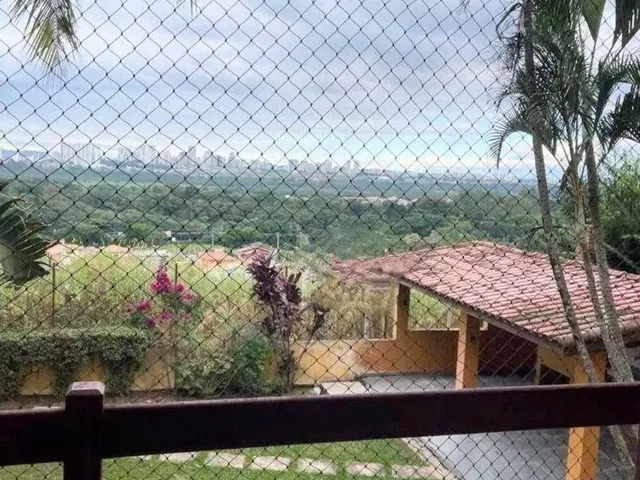 Casa com 348m² 4 quartos e 2 banheiros, para alugar, no bairro Urbanova em São José Dos Campos