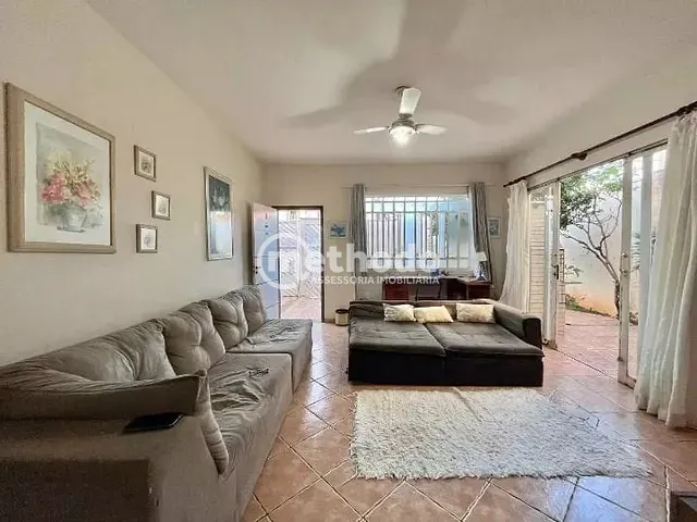Casa com 363m² 3 quartos e 2 banheiros, à venda, no bairro Jardim Chapadão em Campinas