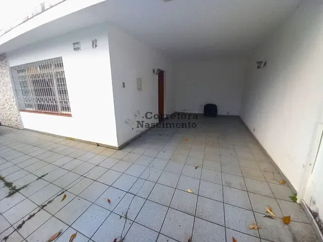 Casa com 283m² 3 quartos e 3 banheiros, à venda ou para alugar, no bairro Centro em Jacareí