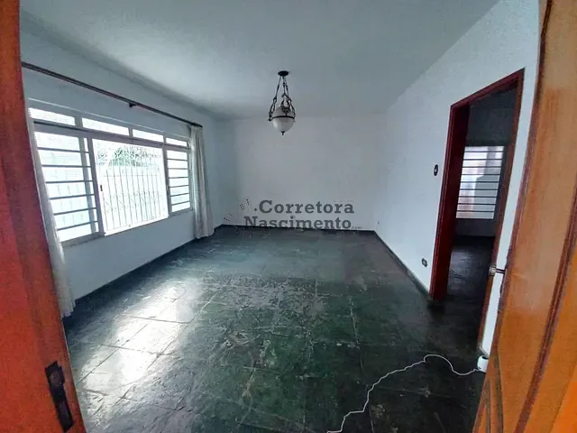 Casa com 283m² 3 quartos e 3 banheiros, à venda ou para alugar, no bairro Centro em Jacareí
