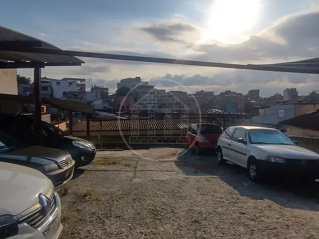 Casa com 250m² 1 quarto e 1 banheiro, à venda, no bairro Jardim Presidente em São Paulo