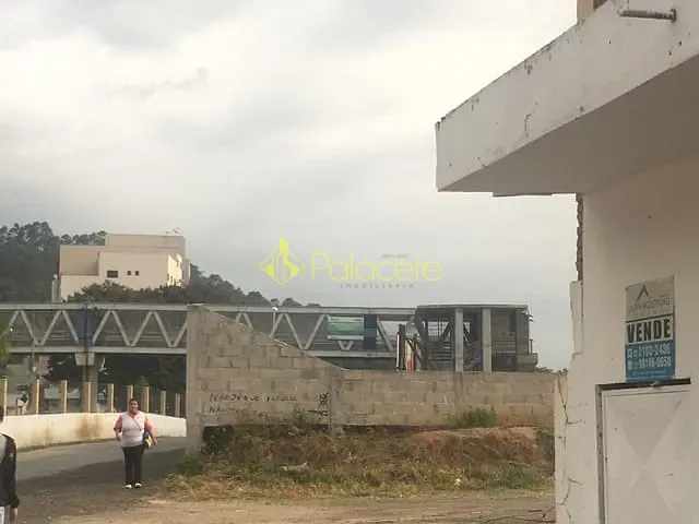 Casa com 250m² 2 quartos e 2 banheiros, à venda, no bairro Ponte Alta em Aparecida