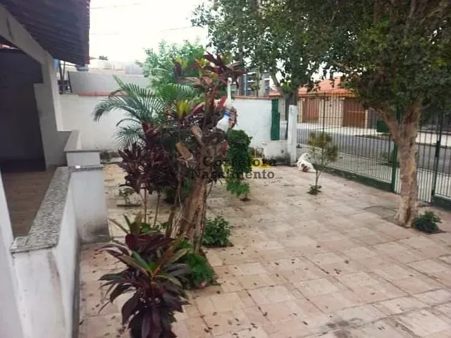 Casa com 250m² 3 quartos e 2 banheiros, à venda, no bairro Jardim Satélite em São José dos Campos