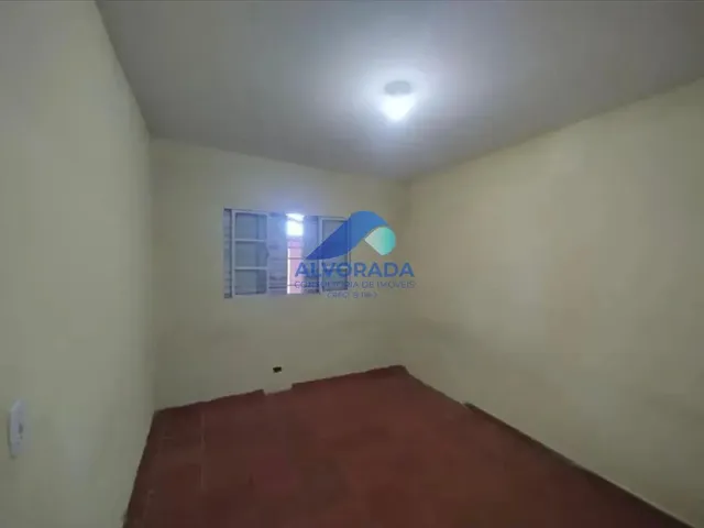 Casa com 10m² 2 quartos e 2 banheiros, à venda, no bairro Conjunto Residencial Elmano Veloso em São José Dos Campos