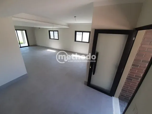 Casa com 300m² 3 quartos e 4 banheiros, à venda, no bairro Parque Taquaral em Campinas