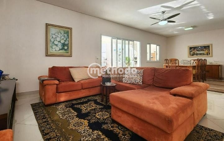 Casa, 4 quartos, 322 m² - Foto 2