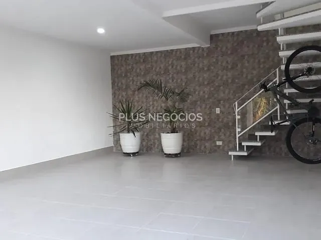Casa com 200m² 3 quartos e 3 banheiros, à venda, no bairro Jardim Santa Cecília em Sorocaba