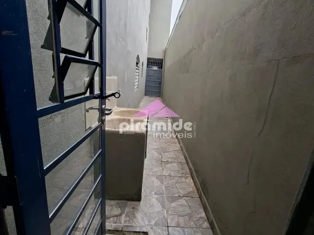 Casa com 125m² 3 quartos e 3 banheiros, à venda, no bairro Jardim Santa Inês I em São José Dos Campos