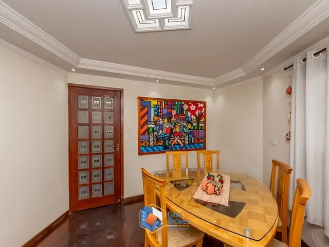 Casa com 180m² 3 quartos e 3 banheiros, à venda, no bairro Vila Marari em São Paulo