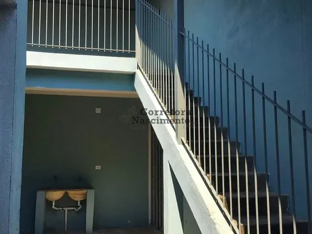 Casa com 300m² 4 quartos e 3 banheiros, à venda, no bairro Jardim do Vale em Jacareí