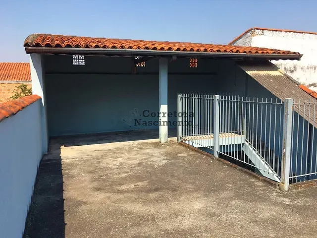 Casa com 300m² 4 quartos e 3 banheiros, à venda, no bairro Jardim do Vale em Jacareí