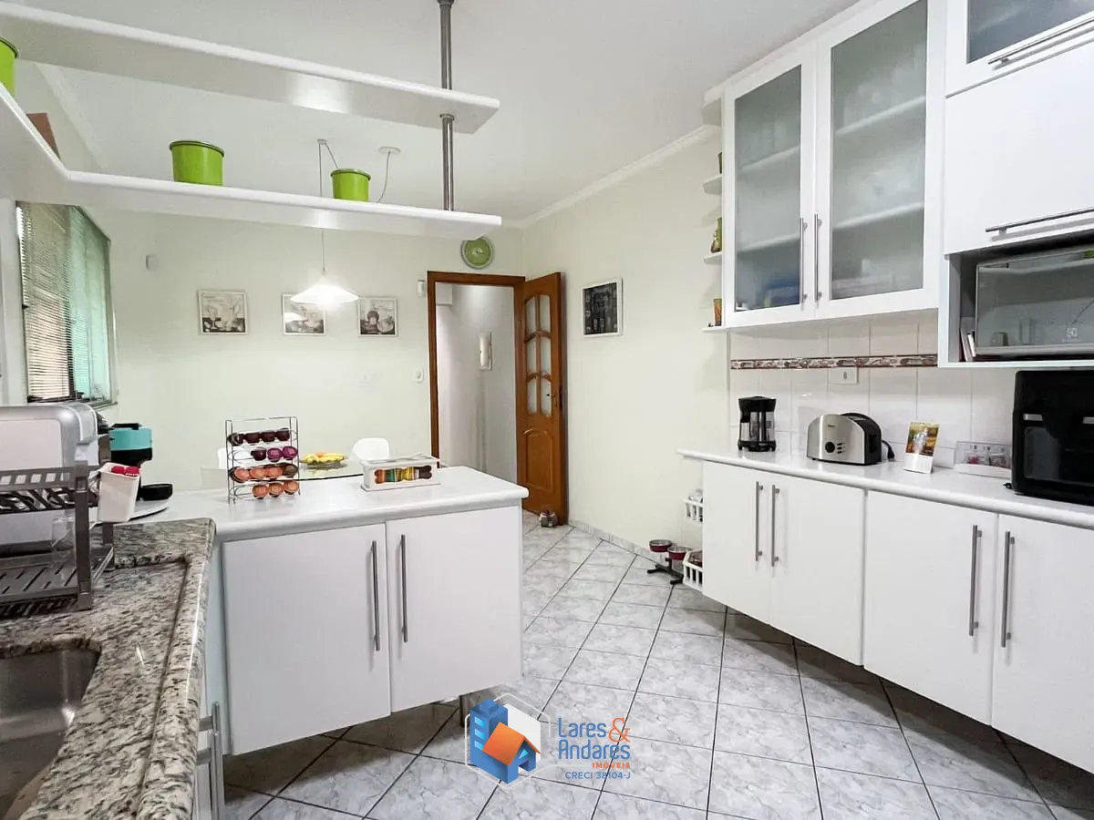 Casa, 4 quartos, 200 m² - Foto 21