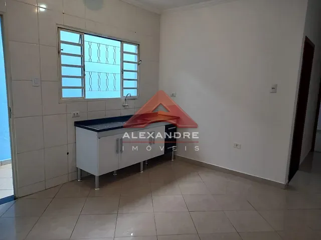 Casa com 130m² 3 quartos e 2 banheiros, à venda, no bairro Vila Tesouro em São José dos Campos