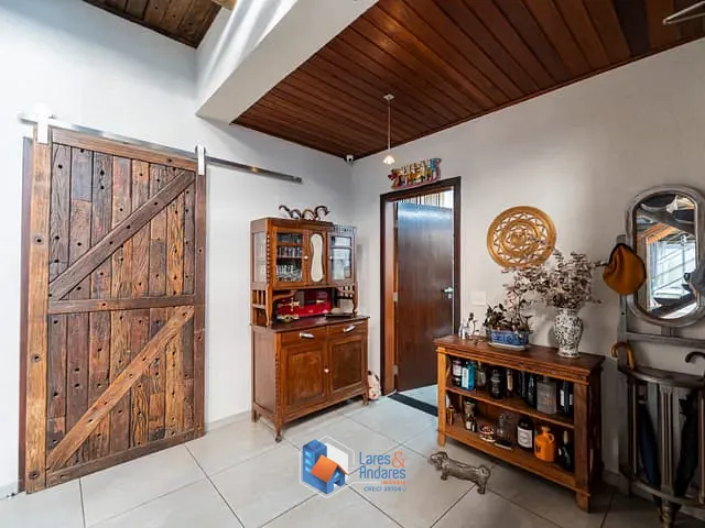 Casa com 300m² 4 quartos e 6 banheiros, à venda, no bairro Planalto Paulista em São Paulo