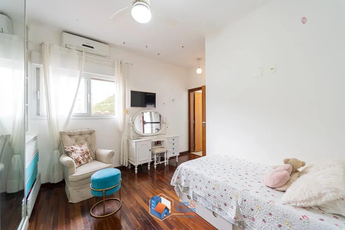 Casa, 4 quartos, 326 m² - Foto 52