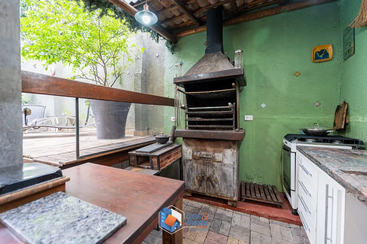 Casa, 4 quartos, 326 m² - Foto 32