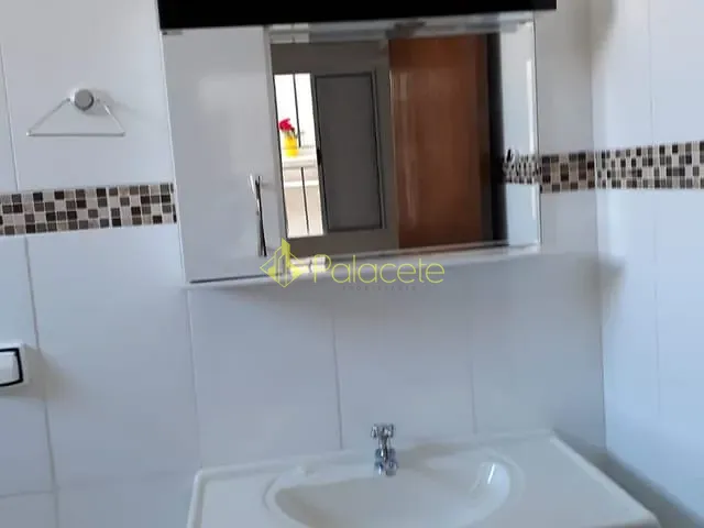 Casa com 200m² 2 quartos e 2 banheiros, à venda, no bairro Parque das Palmeiras em Pindamonhangaba