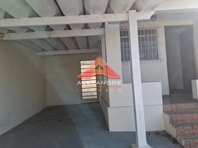 Casa com 250m² 3 quartos e 1 banheiro, à venda ou para alugar, no bairro Jardim Ismênia em São José dos Campos