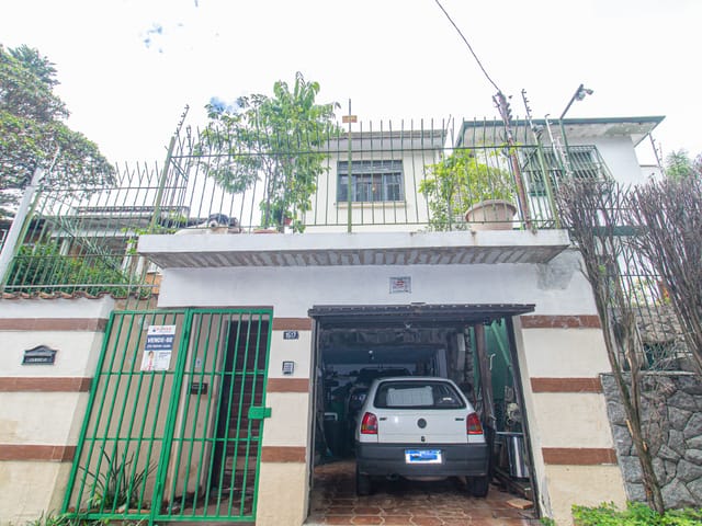 Foto do Casa - Casa para venda em Campo Belo com 3 quartos , 225m² | Lares e Andares Imóveis