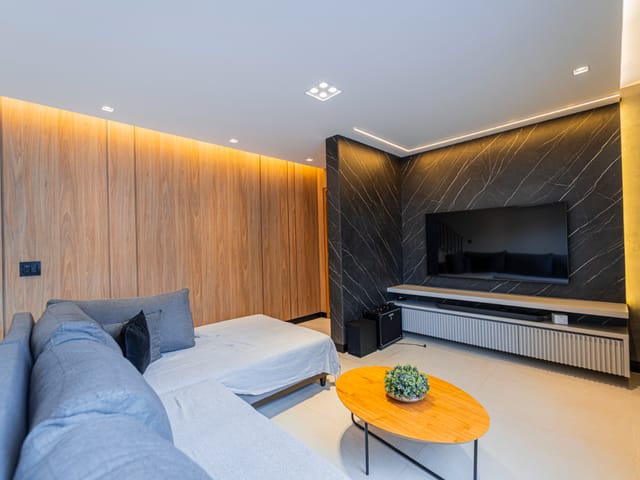 Foto do Casa - Casa tipo para venda em Indianópolis com 4 quartos, sendo 2 suítes, 200m² | Lares e Andares Imóveis